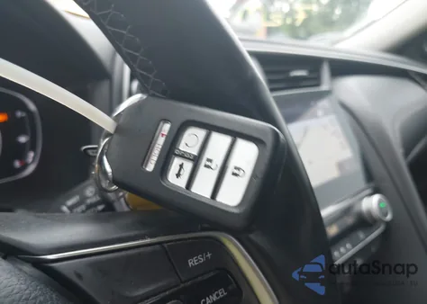 2021 Honda Insight Touring z USA, uszkodzony, nr VIN 19XZE4F99ME004034